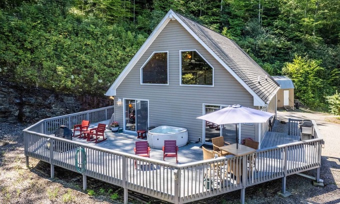 Almond House | Hot Tub - Views - Gas Firepit