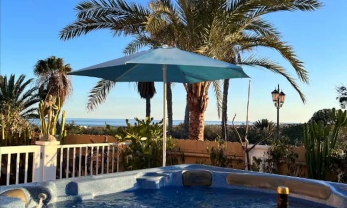Caleta de Fuste Villa | Hot tube with views to the sea and golf course