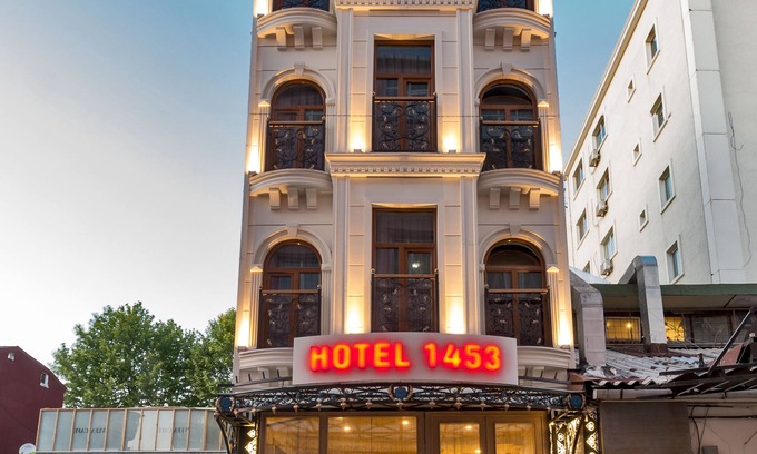 Topkapi Hotel | Hotel 1453