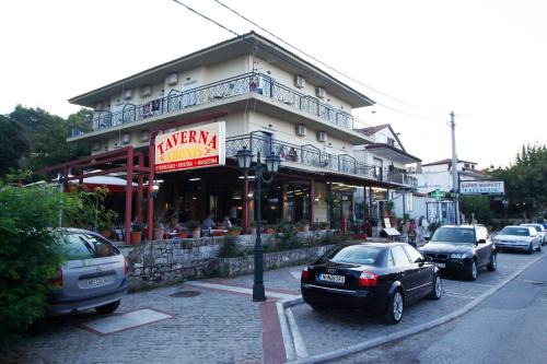 Kriopigi Hotel | Hotel Adonis