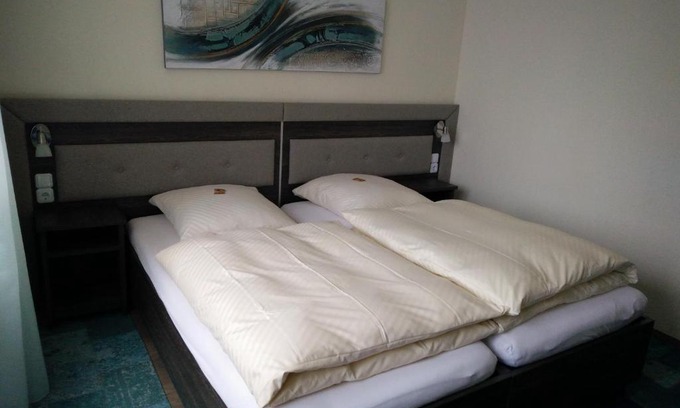 Neu-Isenburg Hotel | Hotel Alfa