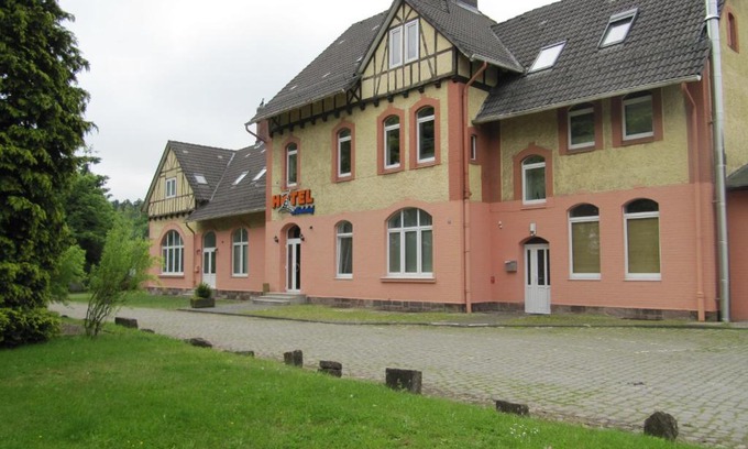 Coppenbrugge Hotel | Hotel am Bahnhof