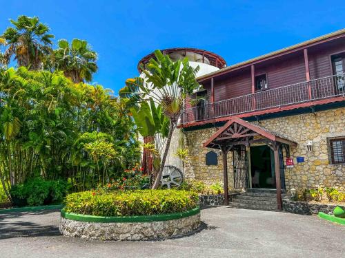 Le Gosier Hotel | Hotel Auberge de la Vieille Tour