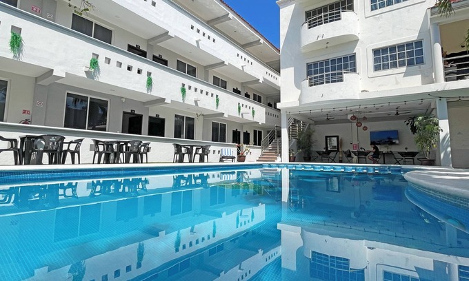 Centro Hotel | Hotel Balxibá AlbercayEstacionamiento