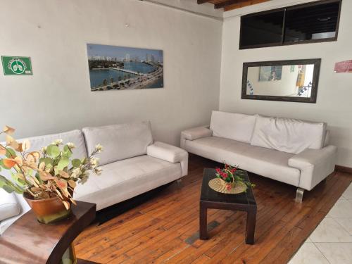 La Candelaria Hotel | Hotel Brisas MEDELLIN