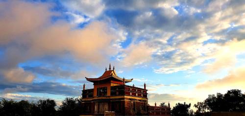 Sidhpur Hotel | Hotel Buddha House Himalayan Brothers