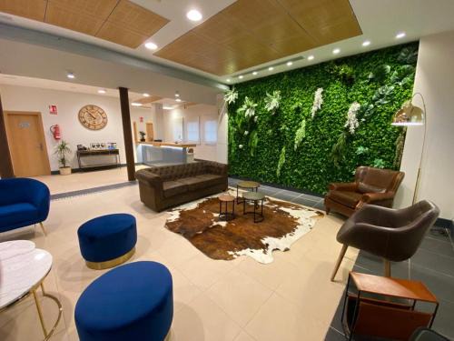 Duenas Hotel | Hotel Camino Real
