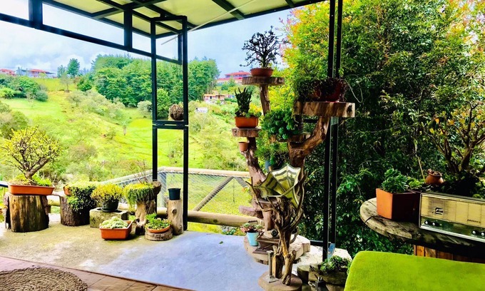 Rionegro House | Hotel Campestre con Hermosa Vista a las Montañas
