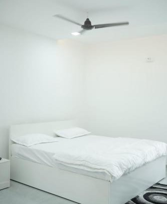 Khubi Hotel | Hotel Captain's Paradise