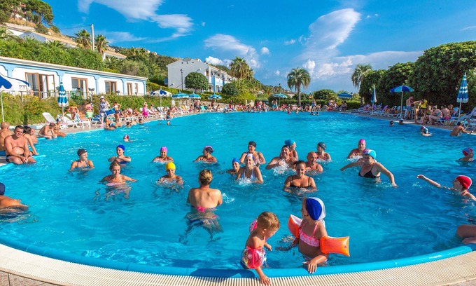 Bonifati Apartment | Hotel Club Residence Martinica