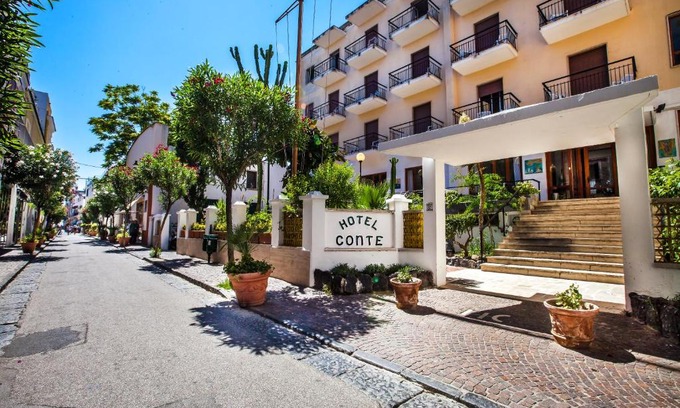 Ischia Porto Hotel | Hotel Conte