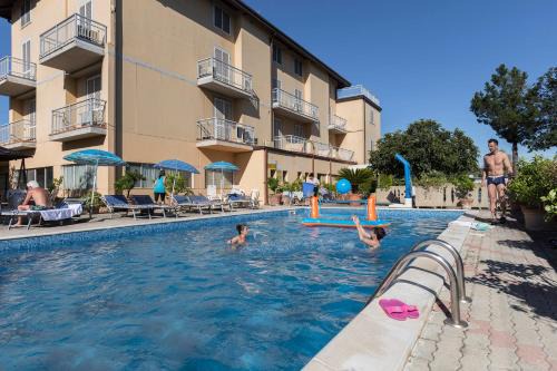 Passignano sul Trasimeno Hotel | Hotel Darsena