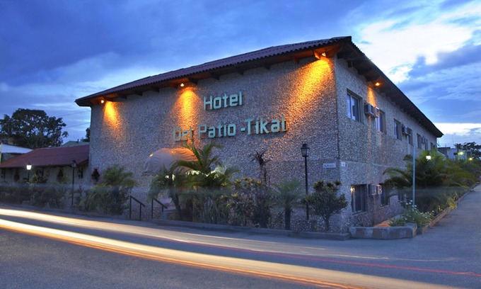 Flores Hotel | Hotel Del Patio