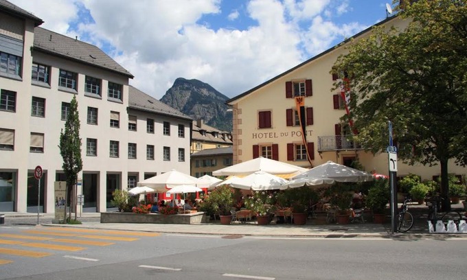 Brig Hotel | Hotel du Pont