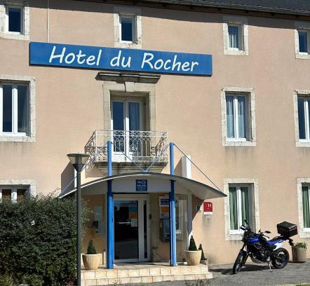 Le Caylar Hotel | Hotel Du Rocher