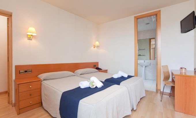 El Baix Guinardo Hotel | Hotel Everest