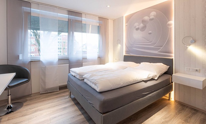 Leverkusen House | Hotel/exhibition room master OASE Leverkusen