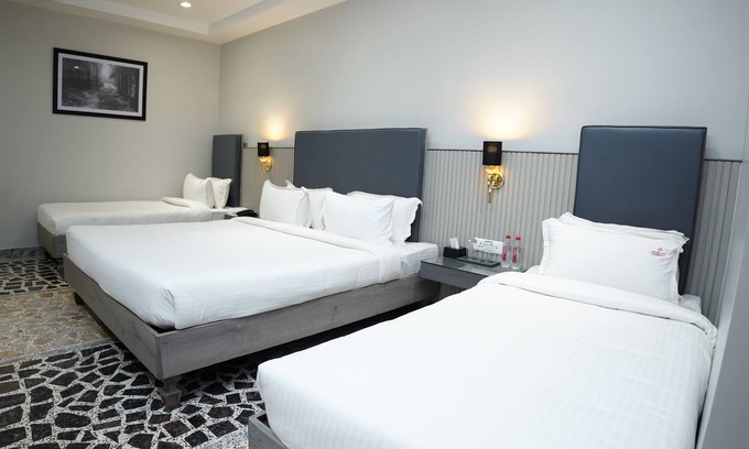 Itarsi Hotel | Hotel Express 11