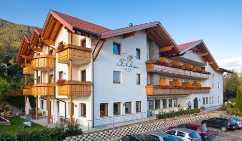 Pfalzen Hotel | Hotel Falken