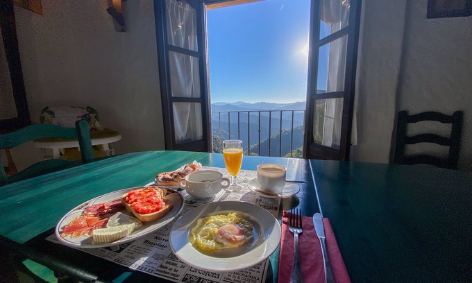 Benadalid Hotel | Hotel finca Almejí