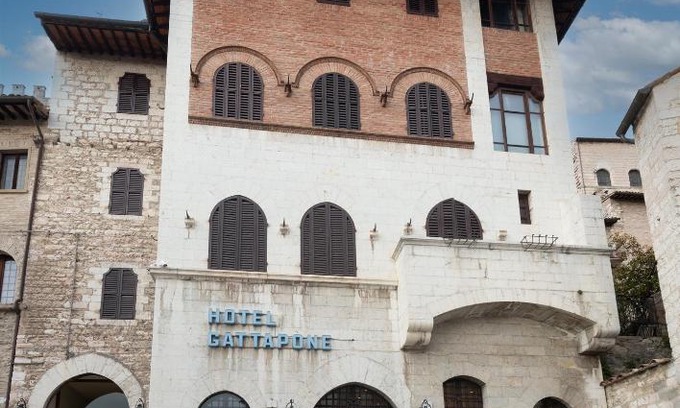 Gubbio Hotel | Hotel Gattapone