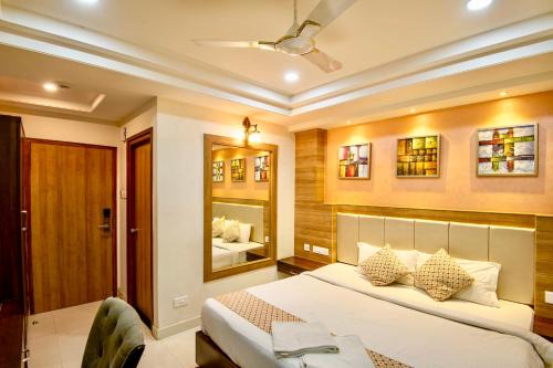 Khattalwada House | Hotel Golden Tower At Delhi Airport
