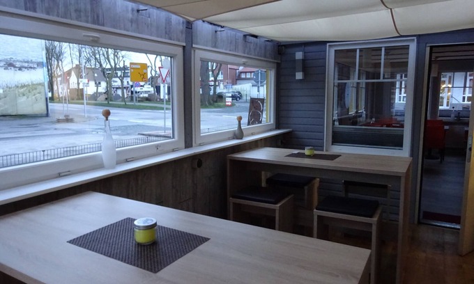 Heiligenhafen Hotel | Hotel Haus Meeresblick