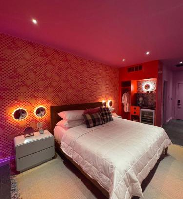Cherokee Triangle House | Hotel Hilo - Room 202