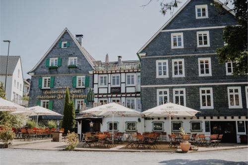 Burg an der Wupper House | Hotel in der Strassen