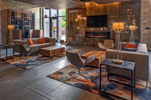South Oakland Hotel | Hotel Indigo Pittsburgh University - Oakland by IHG