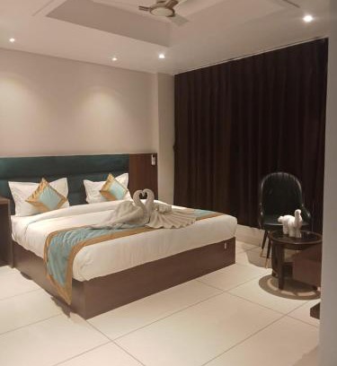 Chhatarpur Hotel | Hotel Kamakhya Inn