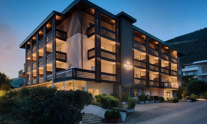 Pfalzen Hotel | Hotel Kristall