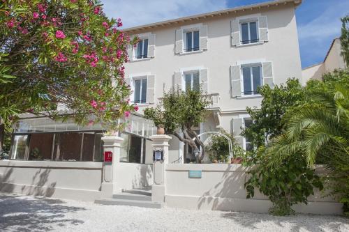 La Croix-Valmer Hotel | Hotel La Bienvenue