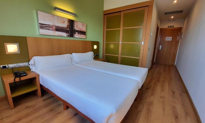 Periurbano - Rural Hotel | Hotel La Boroña