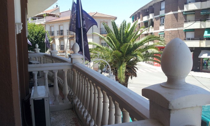 Albolote Hotel | Hotel La Curva