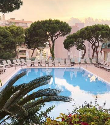 Salou City Centre Hotel | Hotel Las Vegas