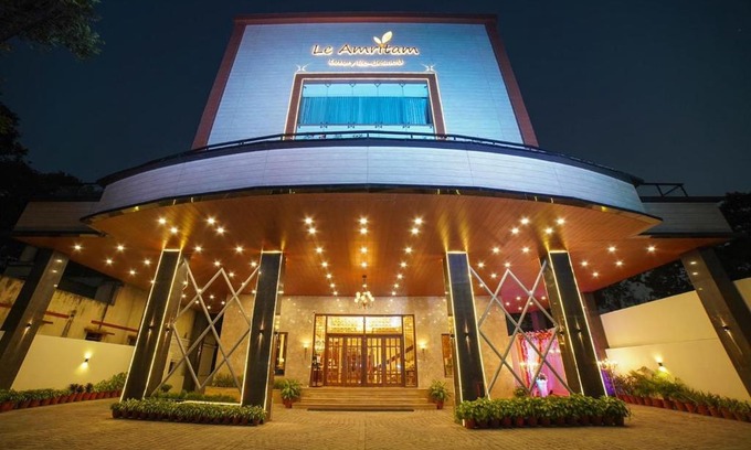 Bullawala Hotel | Hotel Le Amritam