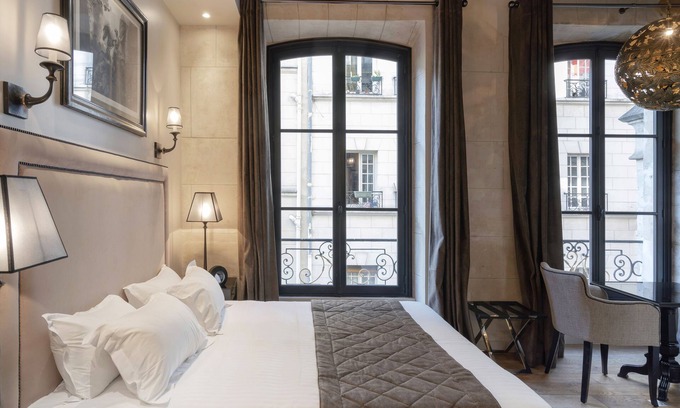 Saint-Merri Hotel | Hotel Le Presbytère