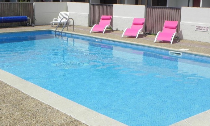 Hourtin Hotel | Hotel Les Pins