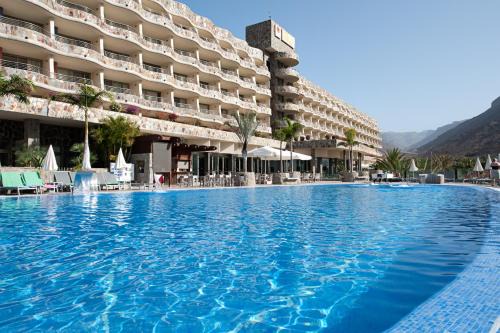 Taurito Hotel | Hotel LIVVO Valle Taurito & Aquapark