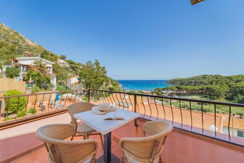 Fetovaia Hotel | Hotel Lo Scirocco