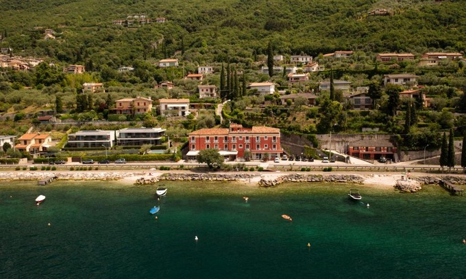 Torri del Benaco Hotel | Hotel Menapace