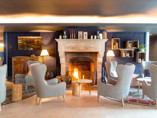 Fontainebleau Hotel | Hotel Mercure Château de Fontainebleau