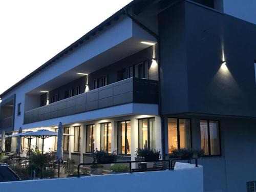 Caldonazzo Hotel | Hotel Monte Cimone