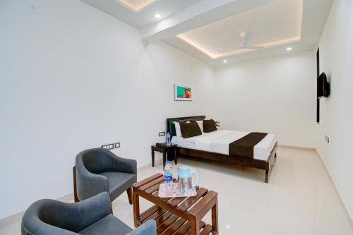 Sitapura Hotel | Hotel O Giriraj Palace by Govindam