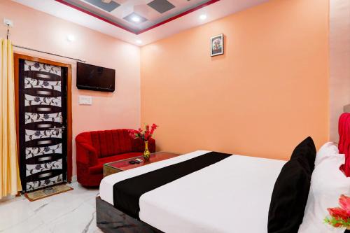 Malihabad Hotel | HOTEL O JC