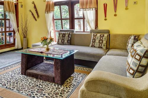 Sidomulyo Hotel | Hotel O Kampung Wisata Ekologi Puspa JagadNearGunung Kelud