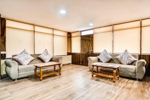 Anakapalle Hotel | Hotel O Ram Nivas