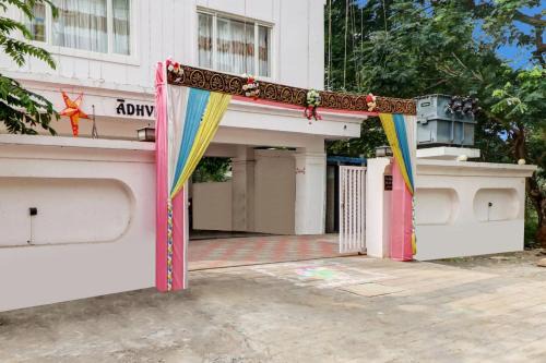 Madhurawada Hotel | Hotel O RD CONVENTIONS