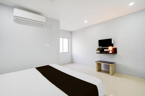 Hyderabad Hotel | Hotel O RRR Residency & luxuryrooms